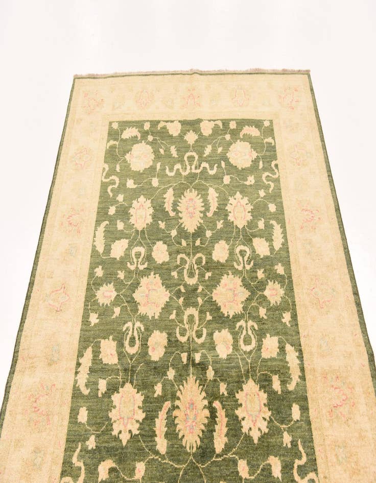 Detail image of  5' 2 x 6' 6  Hand Knotted Peshawar Ziegler Rug