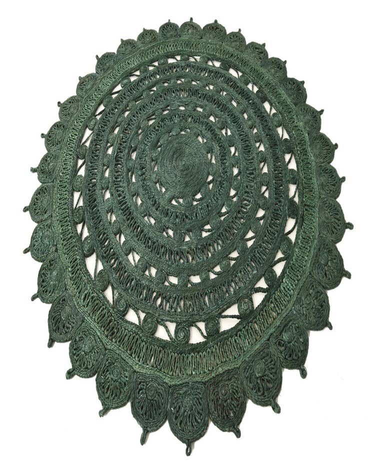 Detail image of  6' 1 x 6' 1  Hand Braided Jute Round Rug