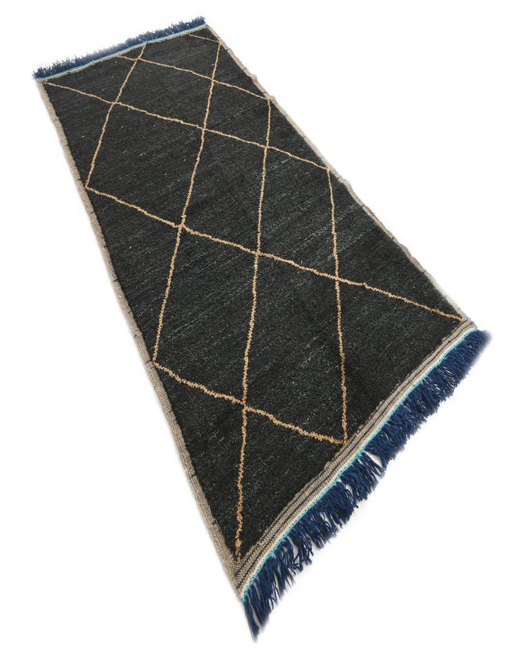 Detail image of  4' 10 x 9'  Hand Knotted Moroccan Wool Runner Rug