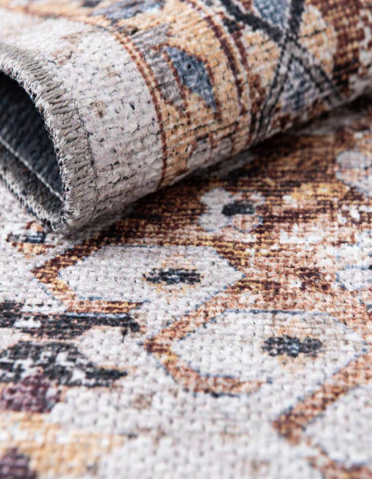 Detail image of  2' 7 x 12'  Washable Yara Runner Rug