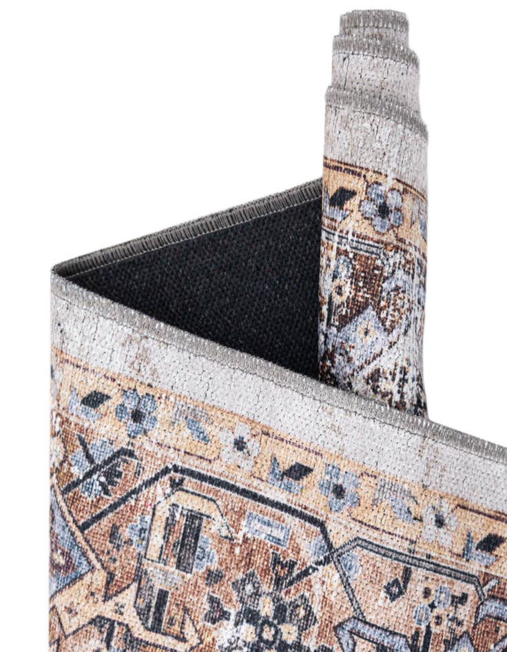 Detail image of  2' 7 x 12'  Washable Yara Runner Rug