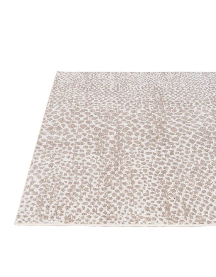 Detail image of  5' x 8' Kamala Washable Rug