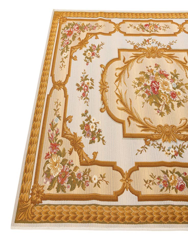 Detail image of  5' 2 x 7' 7  Washable Traditional Indoor / Outdoor Rug