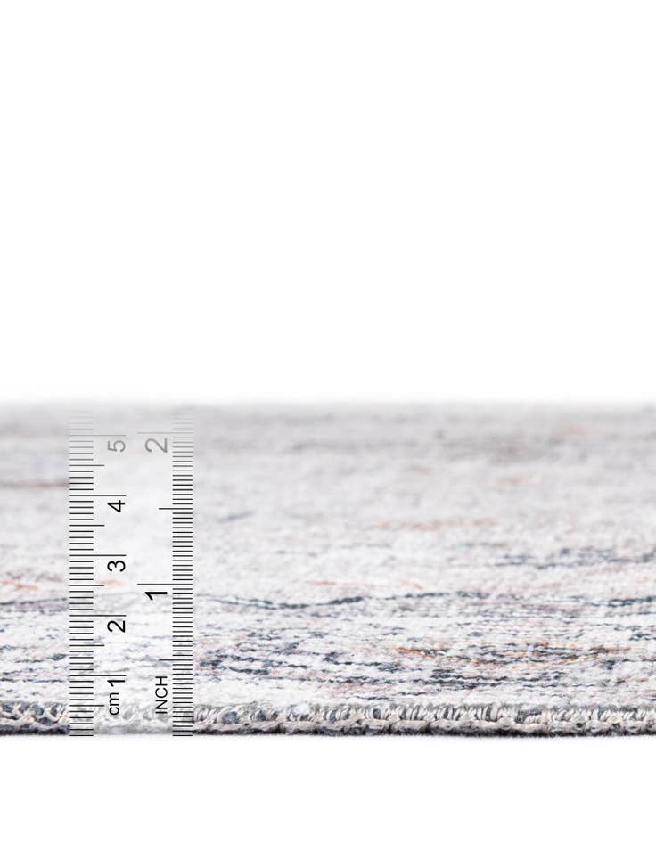 Detail image of  7' 10 x 7' 10 Yara Square Rug