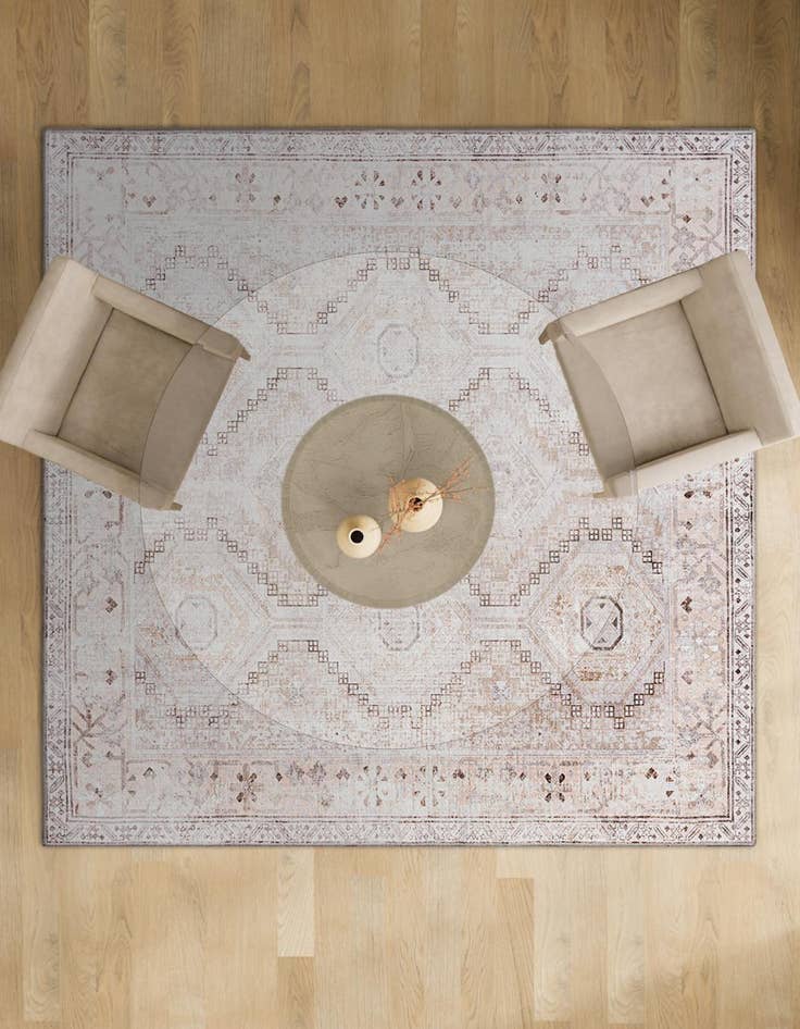 Detail image of  7' 10 x 7' 10 Yara Square Rug