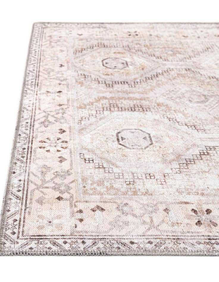 Detail image of  7' 10 x 7' 10 Yara Square Rug
