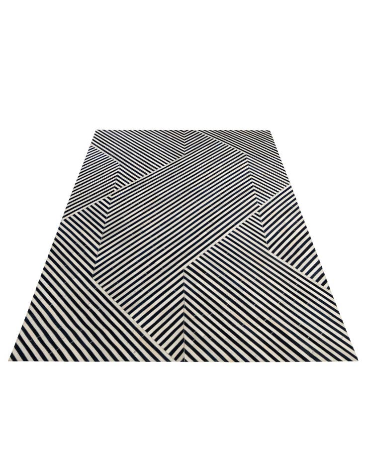 Detail image of  7' 11 x 10' 11 Cowhide - Patchwork Rug