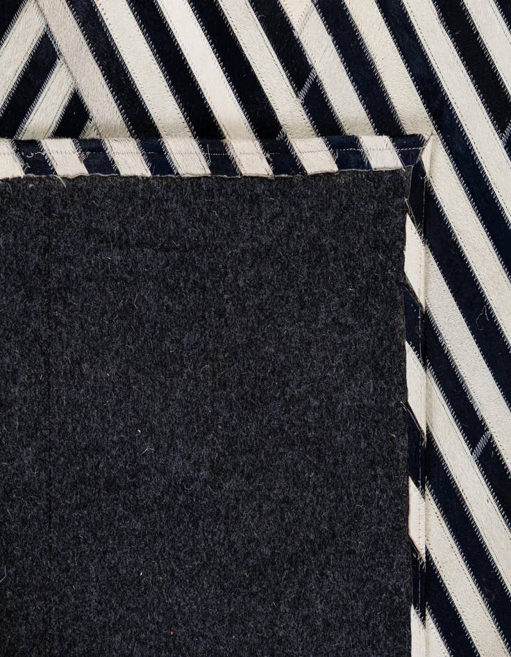 Detail image of  7' 11 x 10' 11 Cowhide - Patchwork Rug