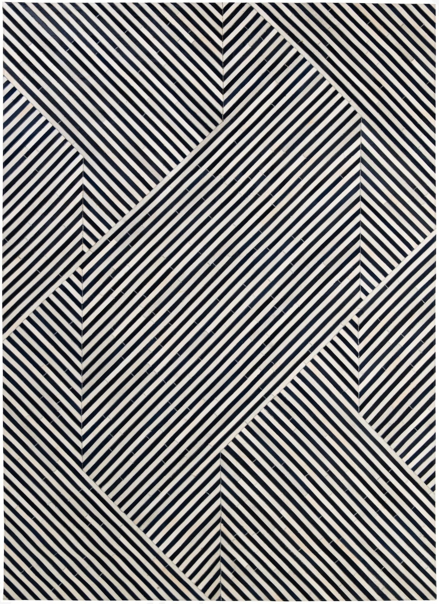  7' 11 x 10' 11 Cowhide - Patchwork Rug