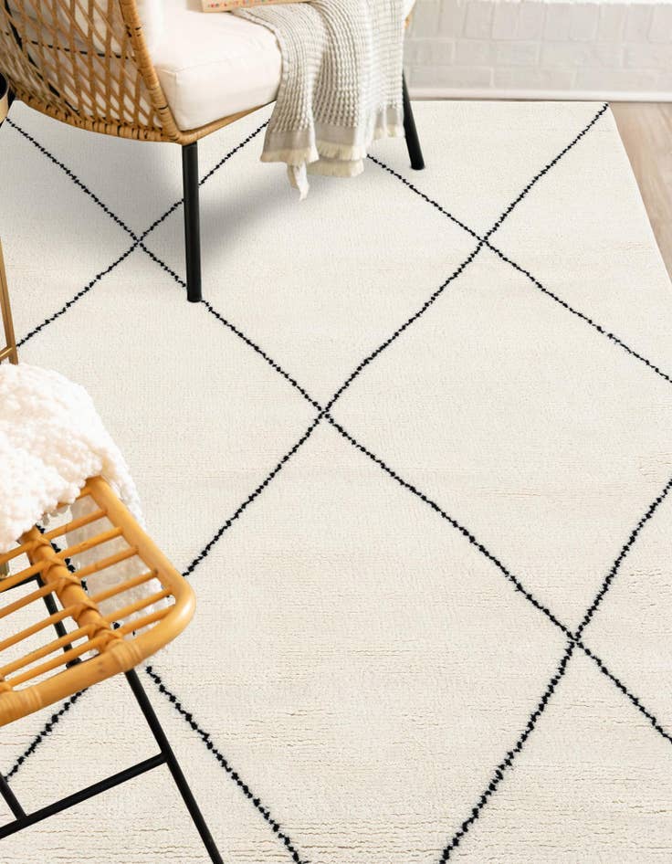 Detail image of  4' 1 x 6' 1  Hand Knotted Safiya Moroccan Wool Rug