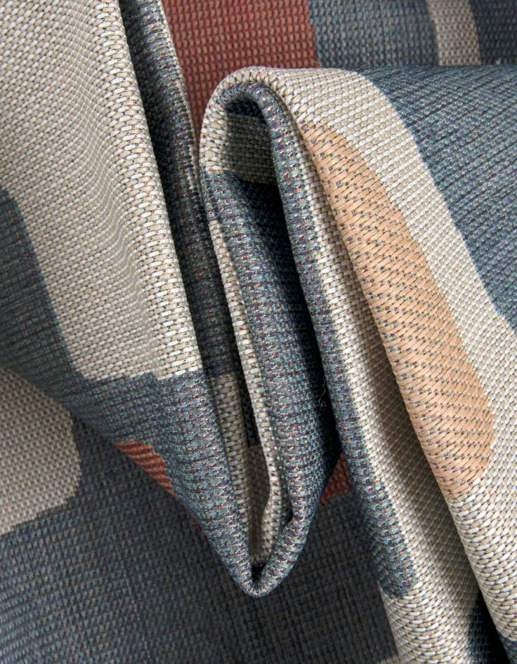 Detail image of  7' 10 x 10'  Washable Baja Indoor / Outdoor Rug