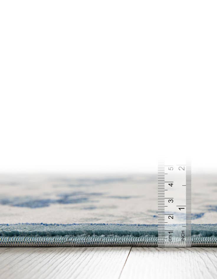 Detail image of  8' x 8' Blossom Round Rug