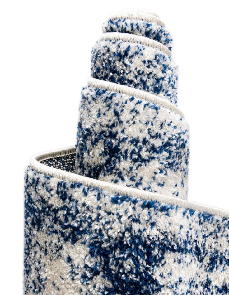 Detail image of  2' x 7' Dover Runner Rug