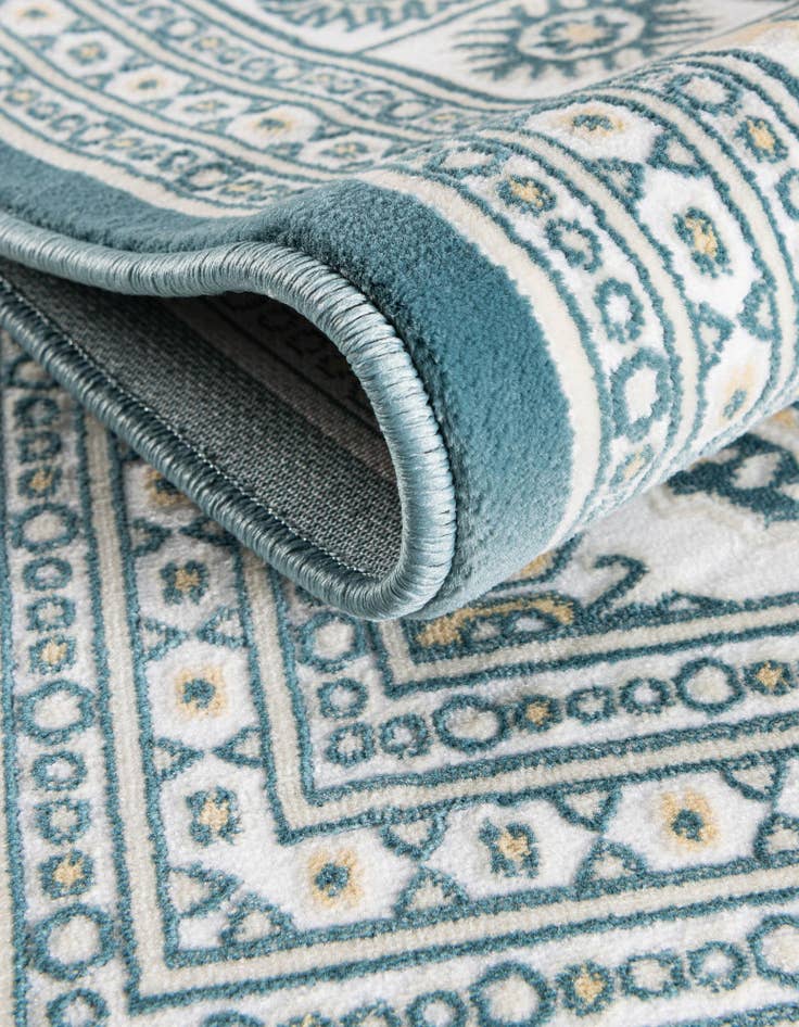 Detail image of  2' x 6' Nain Design Runner Rug