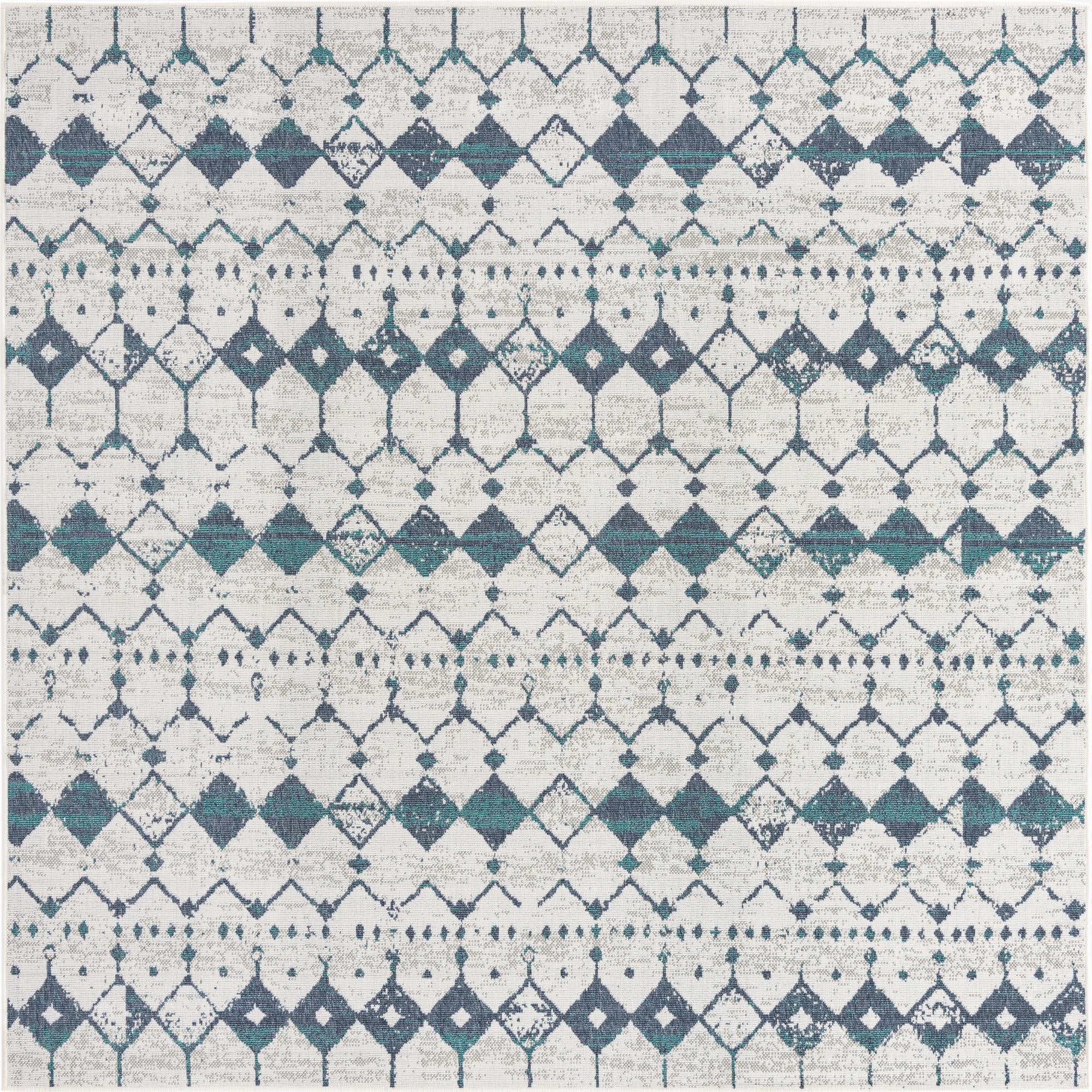  7' 10 x 7' 10  Washable Lattice Indoor / Outdoor Square Rug