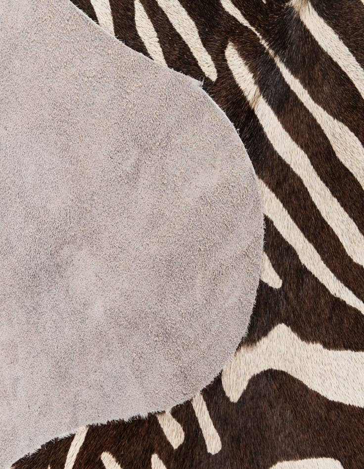 Detail image of 6' 2 x 7' Cowhide Leather Freeform Rug