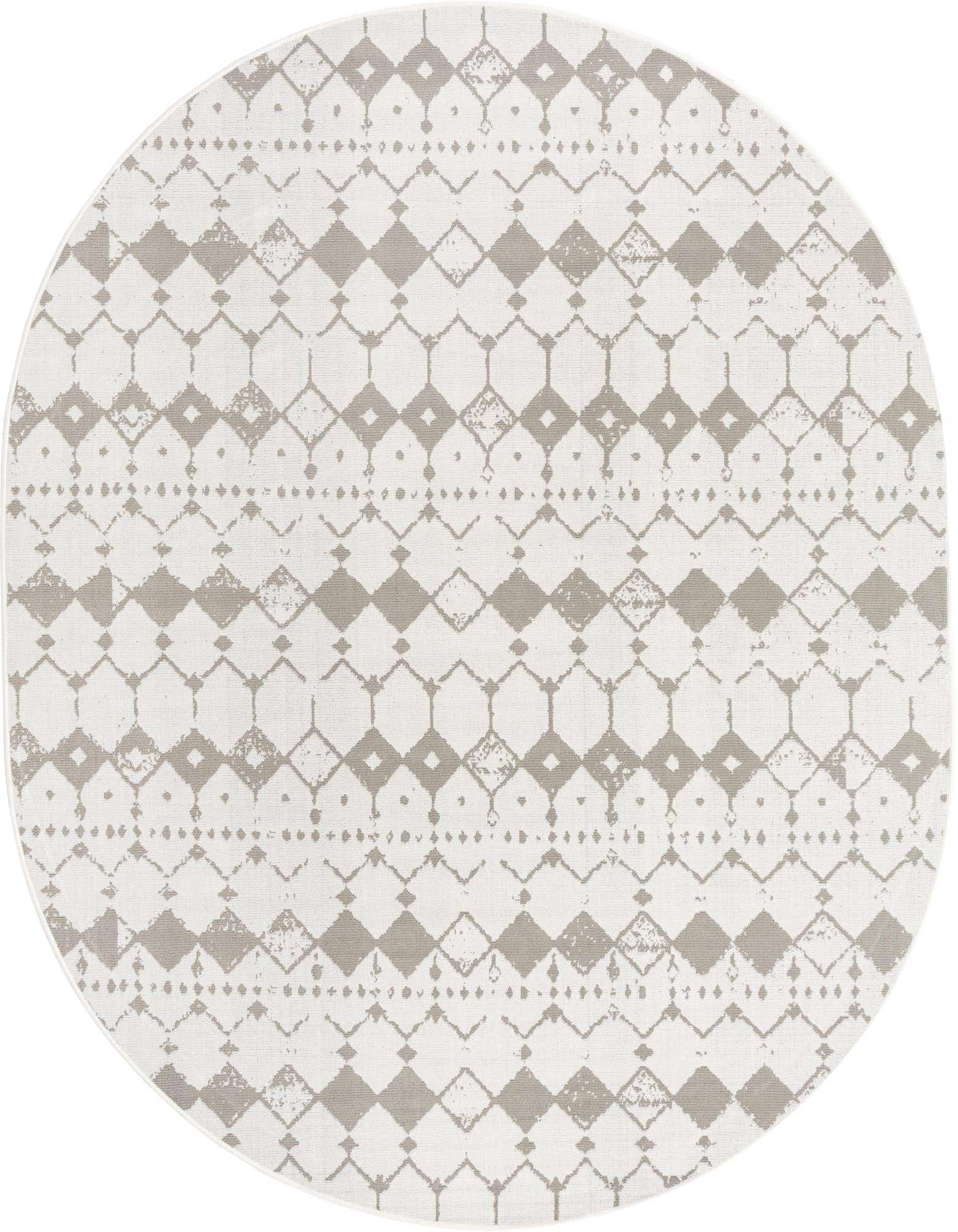 An oval ivory and gray transitional trellis rug with a flatweave texture, suitable for indoor or outdoor use.