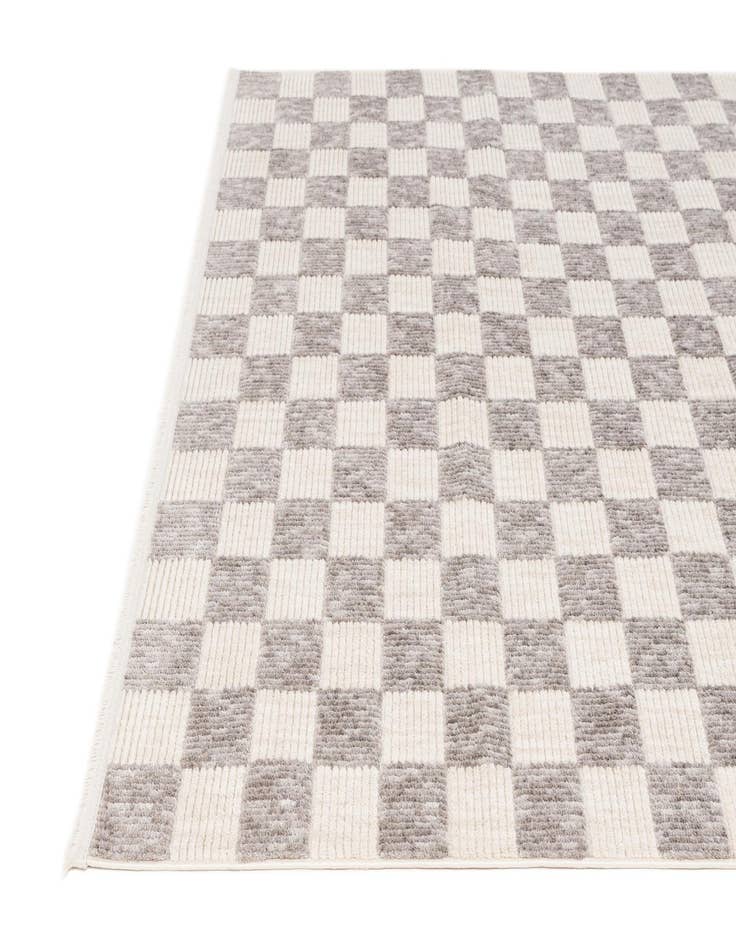 Detail image of  5' 3 x 7' 9 Cherokee Rug