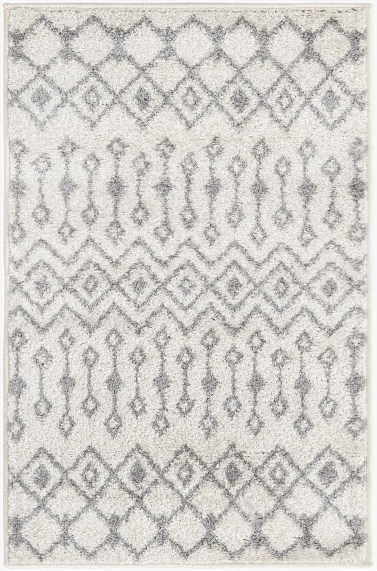  2' x 3' Moroccan Trellis Rug