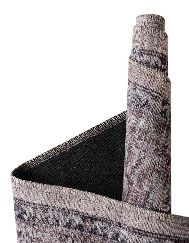 Detail image of  2' x 7'  Washable Mangata Runner Rug