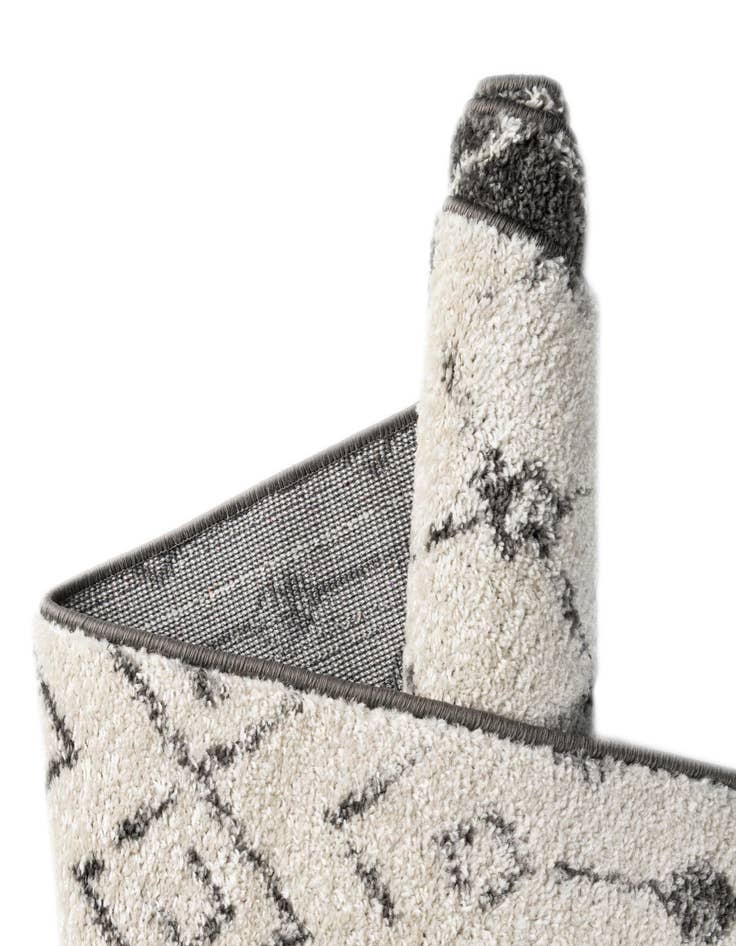 3' 3 x 16' 5 Moroccan Trellis Runner Rug