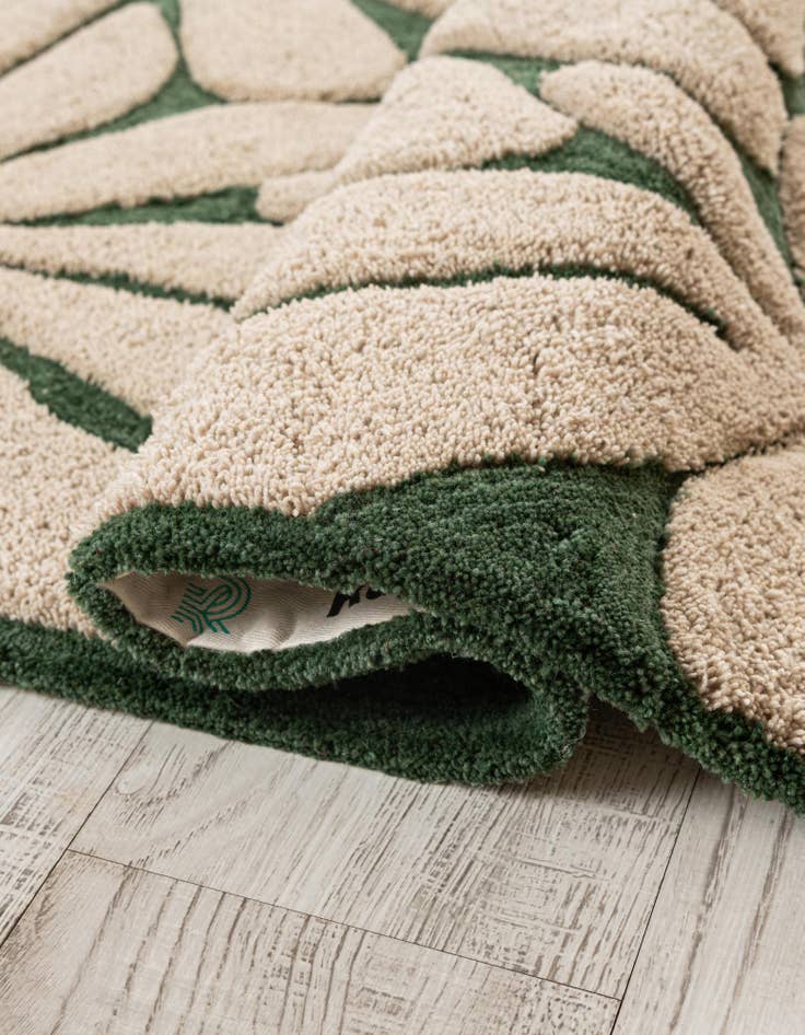 Detail image of  8' x 8' Handtufted Wool Square Rug