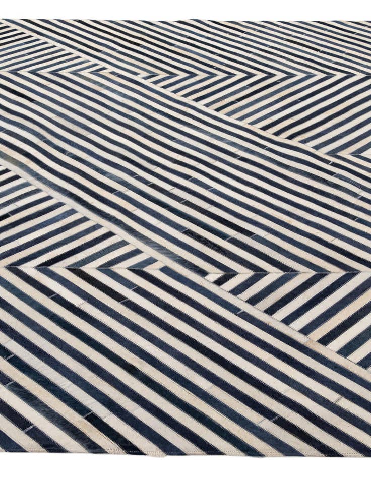 Detail image of  7' 11 x 10' 10 Cowhide - Patchwork Rug