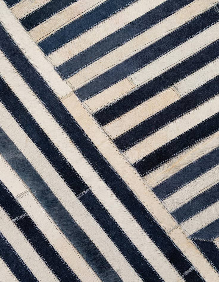 Detail image of  7' 11 x 10' 10 Cowhide - Patchwork Rug