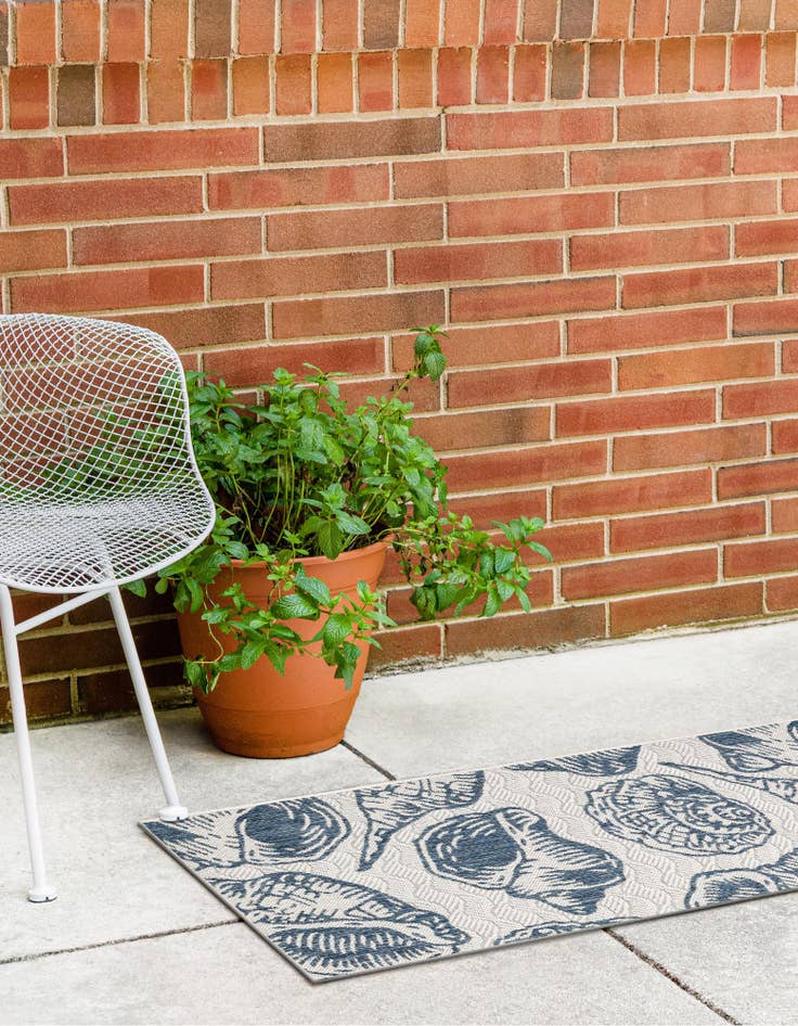 Detail image of  2' x 5' 3  Washable Coastal Indoor / Outdoor Runner Rug