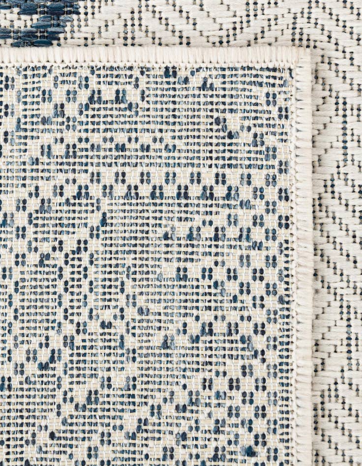 Detail image of  2' 7 x 12'  Washable Coastal Indoor / Outdoor Runner Rug