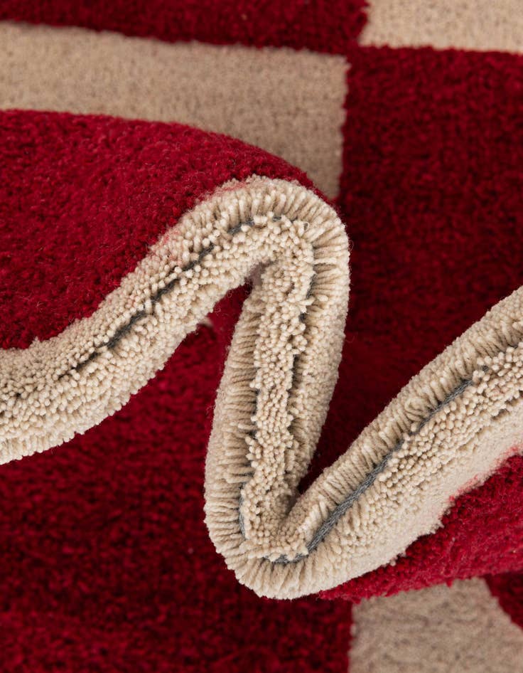 Detail image of  2' x 6' 1 Handtufted Wool Runner Rug