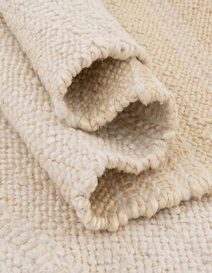 Detail image of  10' x 10'  Hand Woven Lariat Square Rug