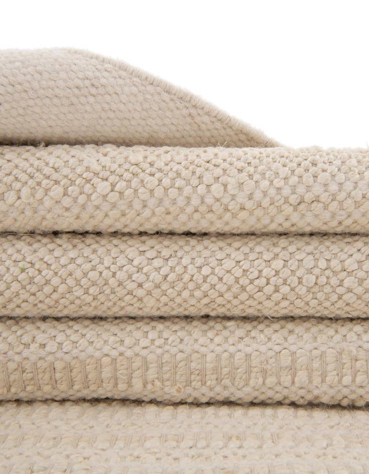 Detail image of  10' x 10'  Hand Woven Lariat Square Rug