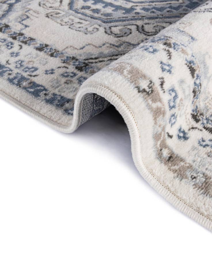 Detail image of  7' 10 x 7' 10 Charlotte Octagon Rug