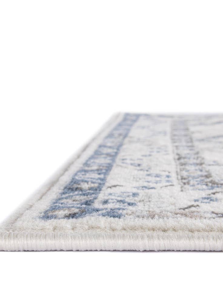 Detail image of  5' 3 x 5' 3 Charlotte Square Rug