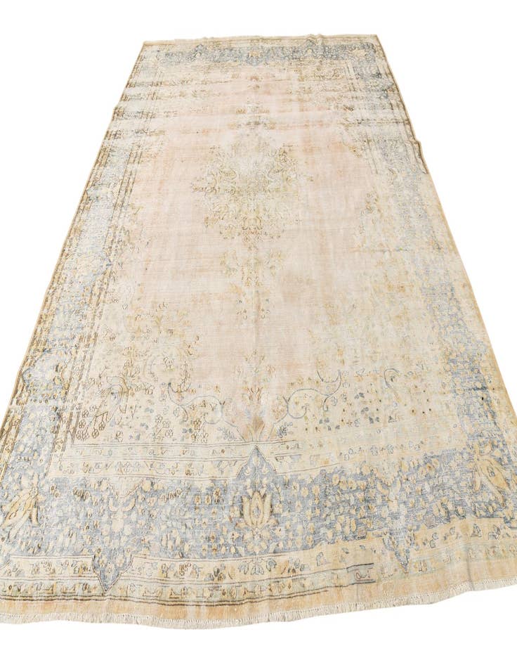 Detail image of 8' 9 x 11' 3 Hand Knotted Ultra Vintage Persian Wool Rug