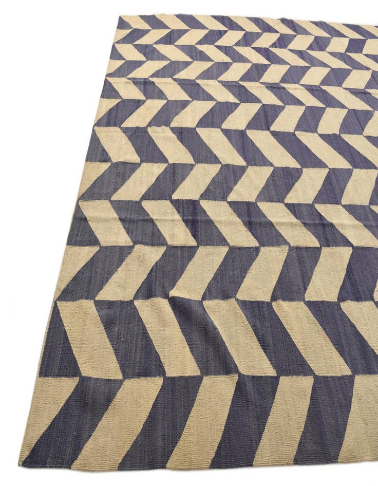 Detail image of  10' 5 x 13'  Hand Woven Kilim Modern Wool Rug