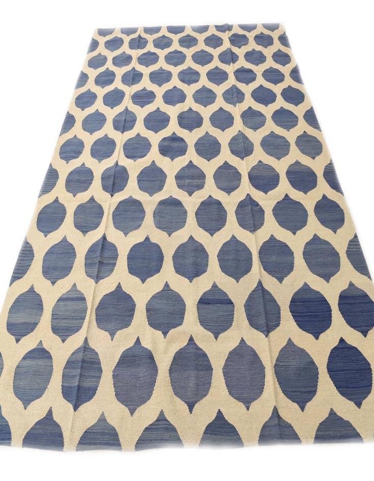 Detail image of  8' 5 x 9' 8  Hand Woven Kilim Modern Wool Rug