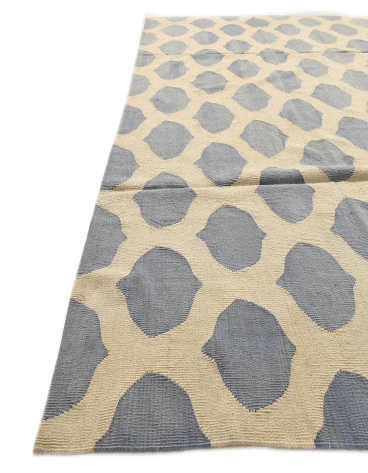 Detail image of  8' 6 x 9' 8  Hand Woven Kilim Modern Wool Rug