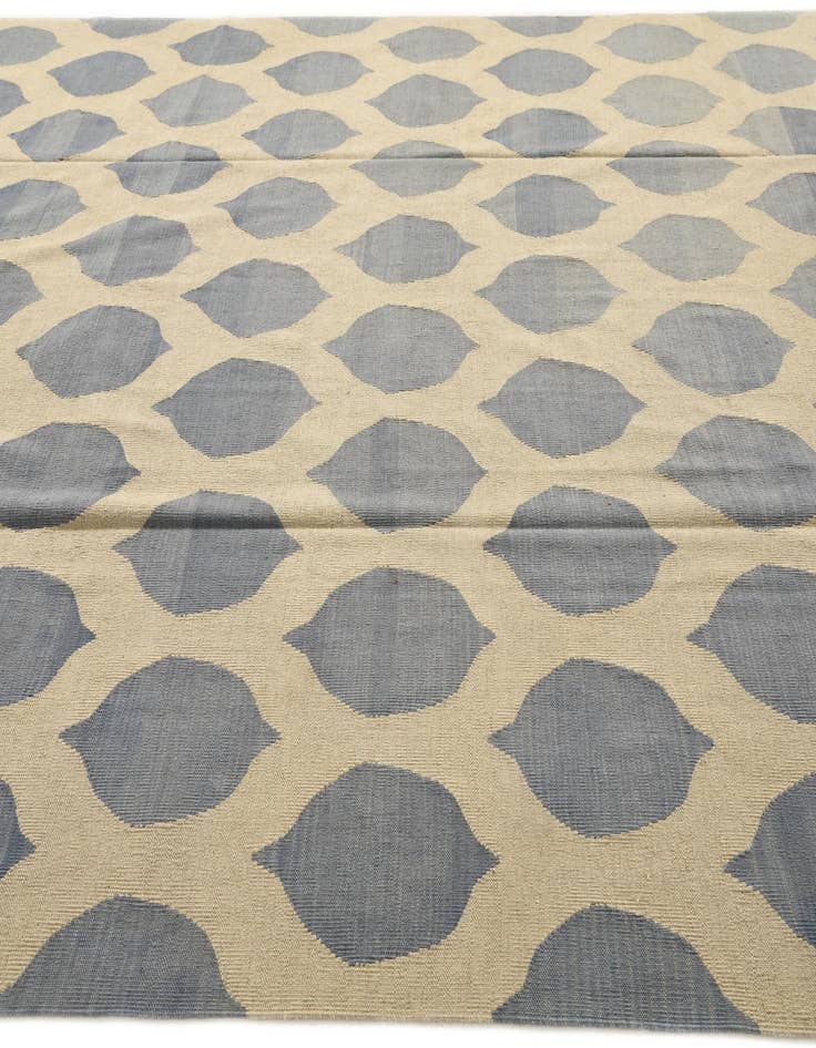 Detail image of  8' 6 x 9' 8  Hand Woven Kilim Modern Wool Rug