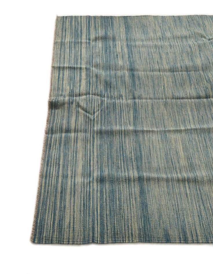 Detail image of  4' 9 x 6' 5  Hand Woven Kilim Modern Wool Rug