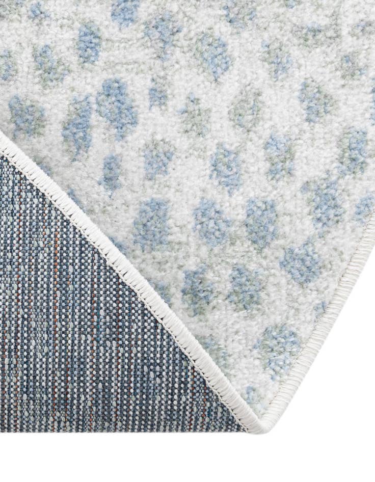 Detail image of  3' 3 x 3' 3 Kamala Washable Round Rug