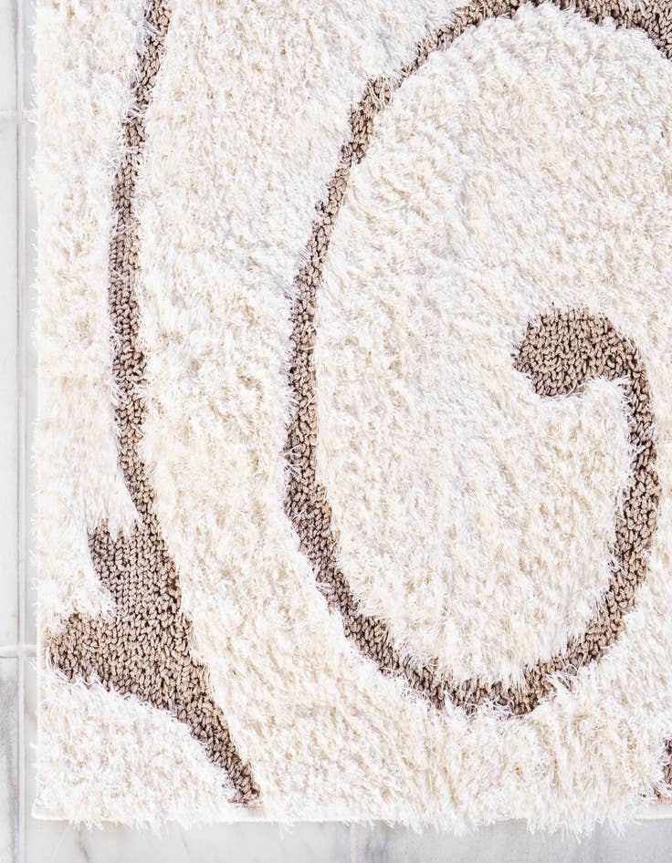 Detail image of  4' x 6' Botanical Shag Rug