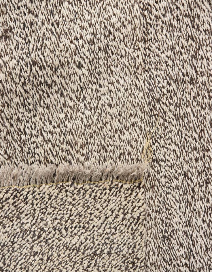 Detail image of  13' 11 x 18' 4  Hand Woven Kilim Modern Wool Rug