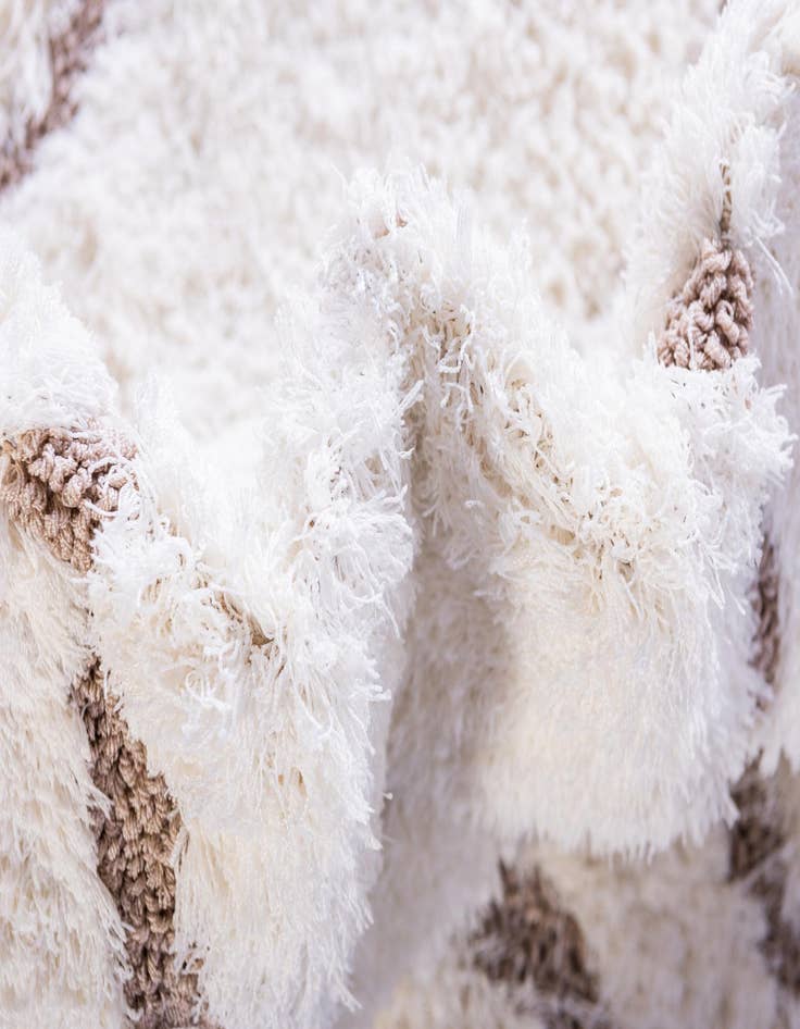 Detail image of 2' x 6' 9 Botanical Shag Runner Rug