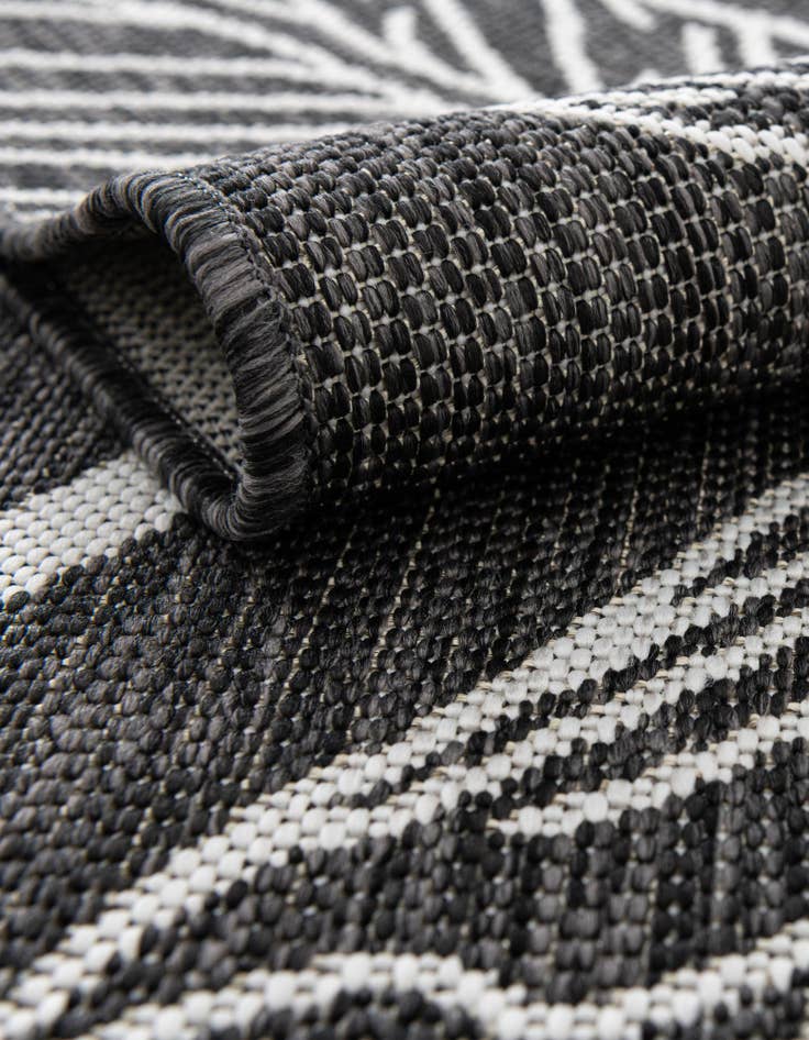 Detail image of  2' x 6'  Washable Botanical Indoor / Outdoor Runner Rug