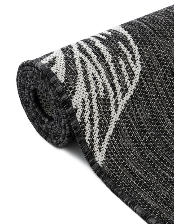 Detail image of  2' x 6'  Washable Botanical Indoor / Outdoor Runner Rug