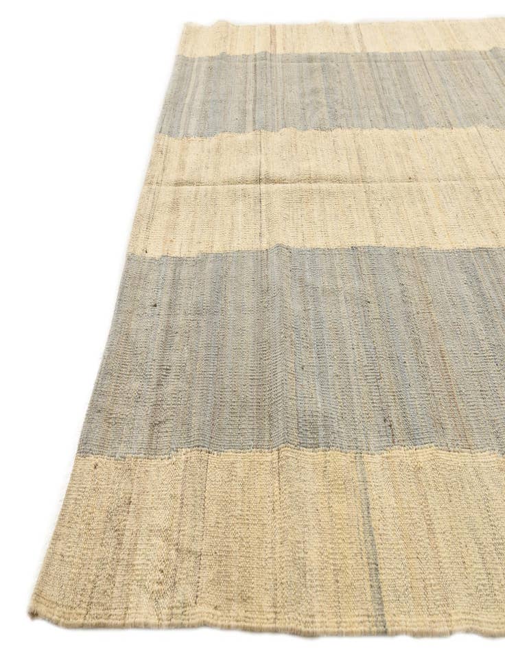 Detail image of  4' 9 x 6' 3  Hand Woven Kilim Modern Wool Rug