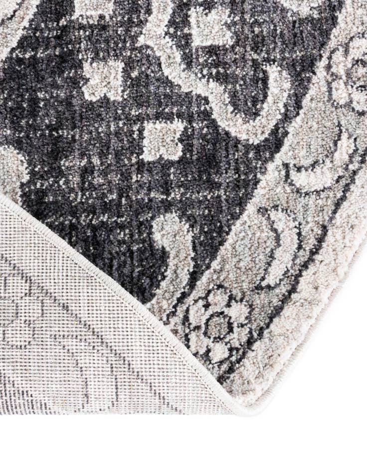 Detail image of  7' x 7' Eco Traditional Round Rug