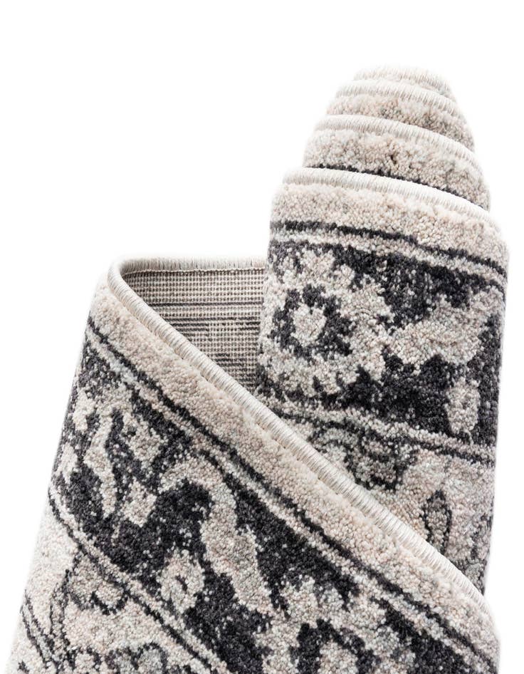 Detail image of  7' x 7' Eco Traditional Round Rug